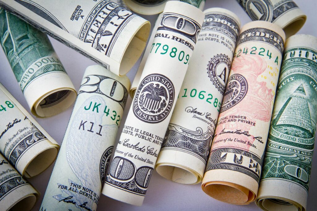 Uncertainty Looms Over U.S. Monetary Policy as Federal Reserve Pauses Rate Cuts