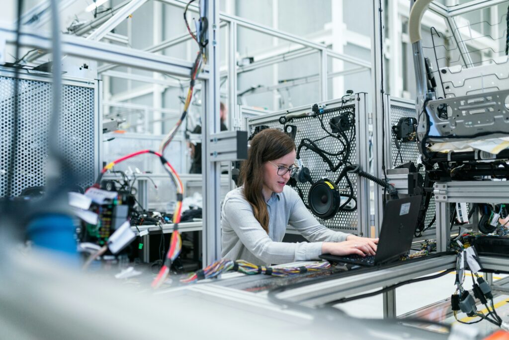 How AMR Robots Are Transforming the Future of Logistics